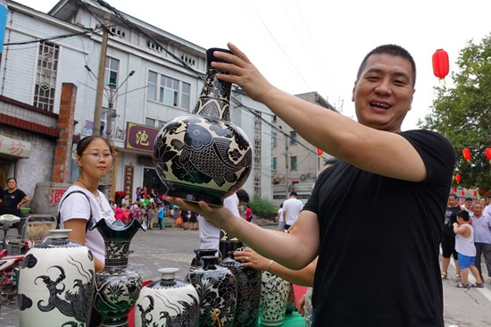 首届中国·磁州窑文化艺术节在峰峰落幕