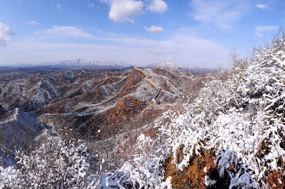 平山现雾凇如入画境 看看冬天的河北有多美